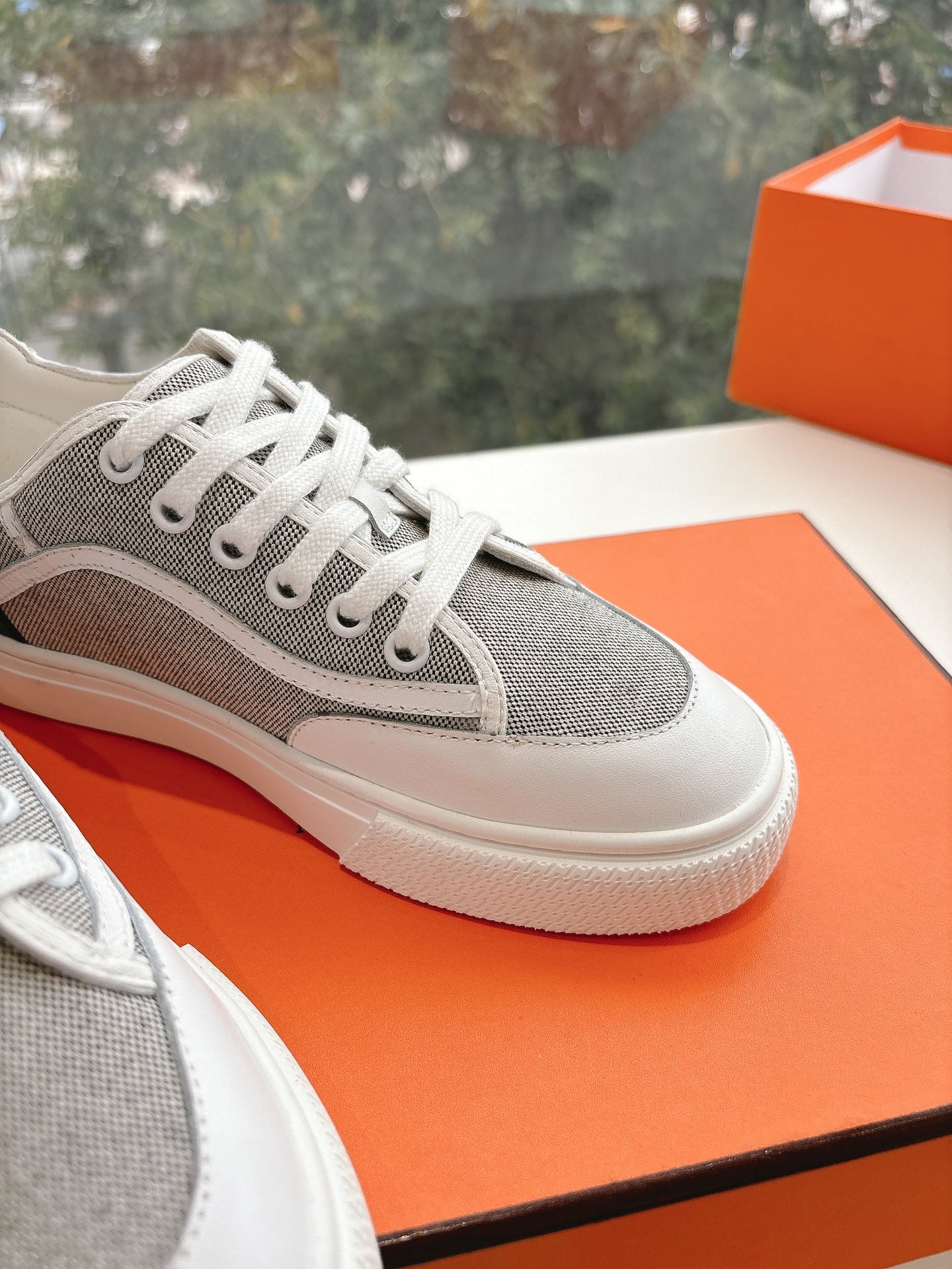 GET SNEAKER IN DOVE GRAY MAXI CANVAS AND CALFSKIN - 35