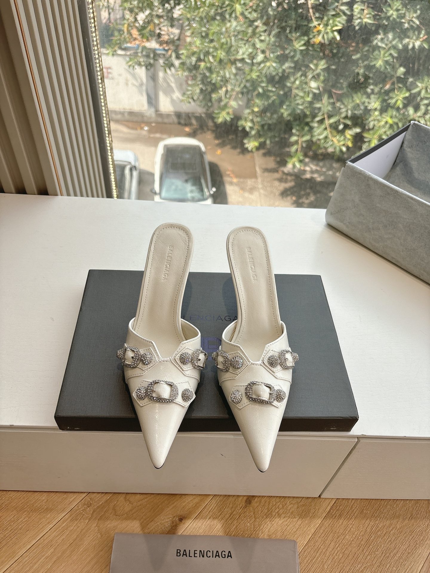 CRYSTAL BUCKLE WHITE CALFSKIN HEELED MULES - 35