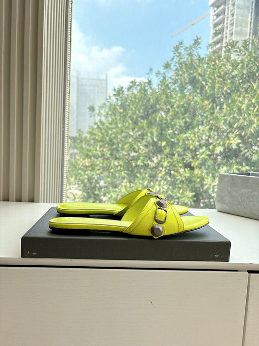 CAGOLE FLAT MULES IN LIME YELLOW CALFSKIN - 34