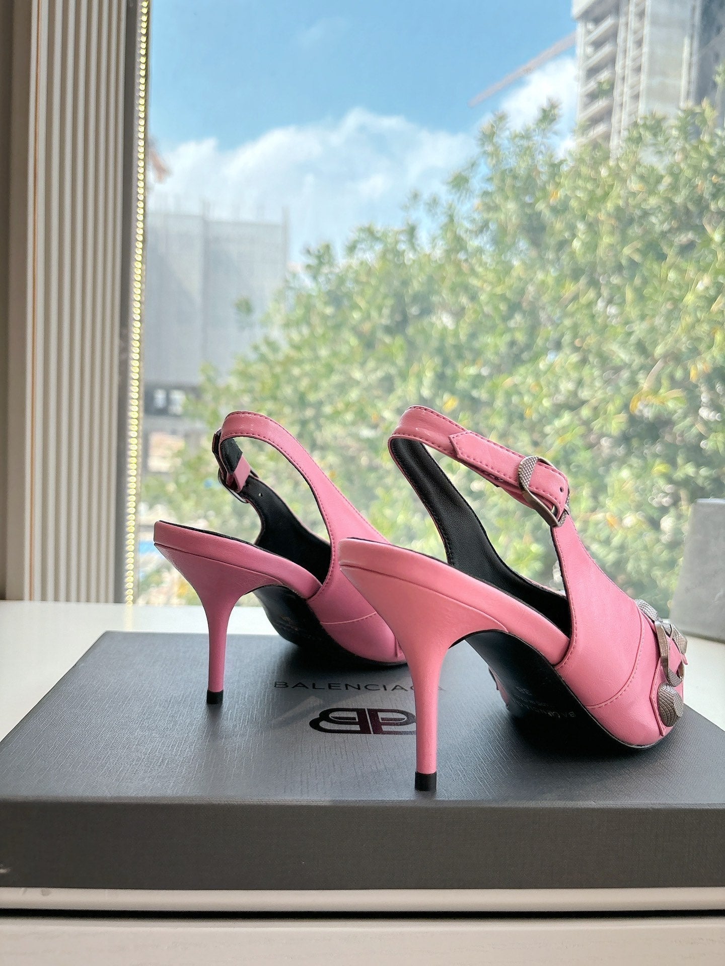 CAGOLE HIGH SLINGBACK IN BUBBLEGUM PINK GLOSSY CALFSKIN - 34
