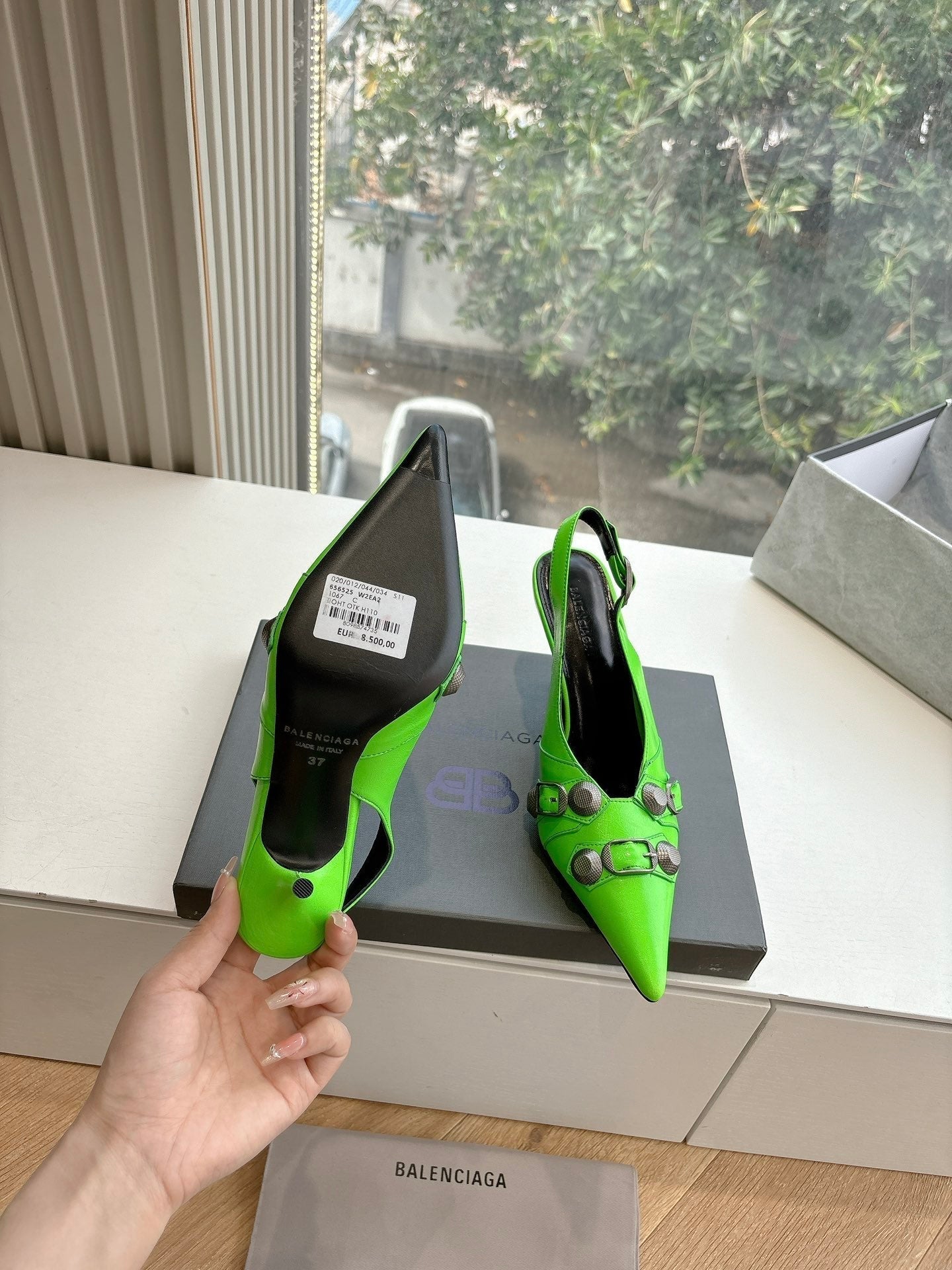 CAGOLE HIGH SLINGBACK IN NEON GREEN GLOSSY CALFSKIN - 34