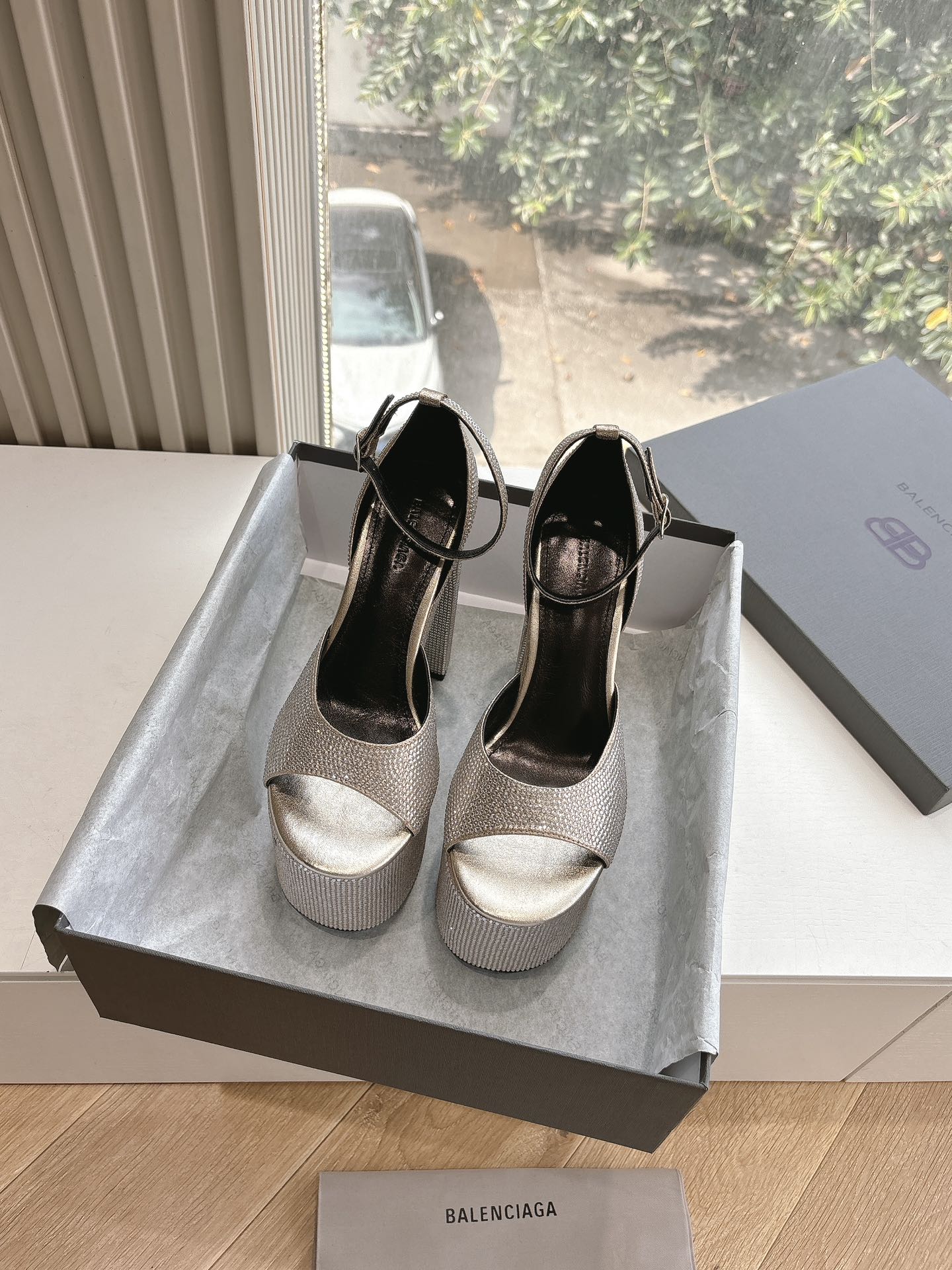 PLATFORM ANKLE STRAP HEELS IN BEIGE METALLIC ATTACHED RHINESTONES CALFSKIN - 34