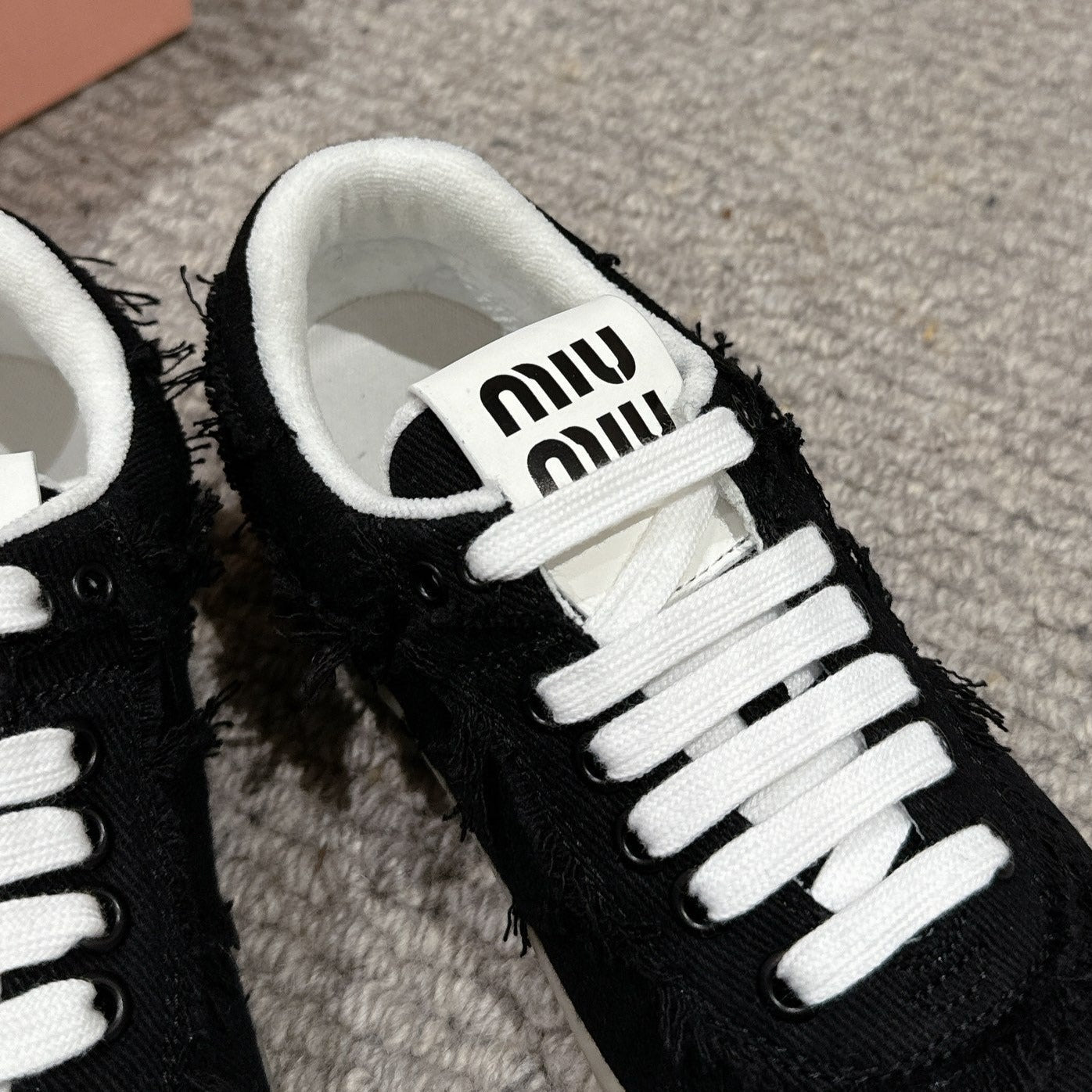 Dexun Sneaker Black Canvas - 35