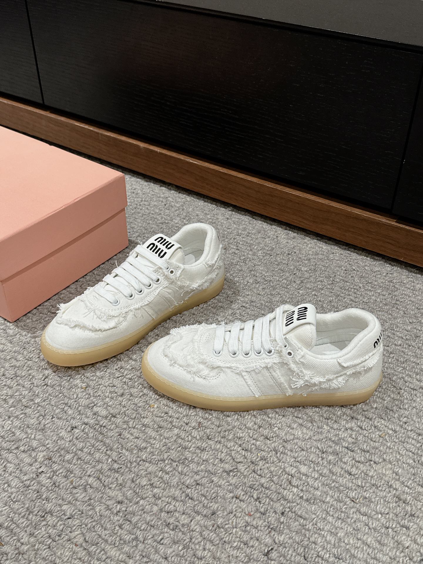 Dexun Sneaker White Canvas - 35