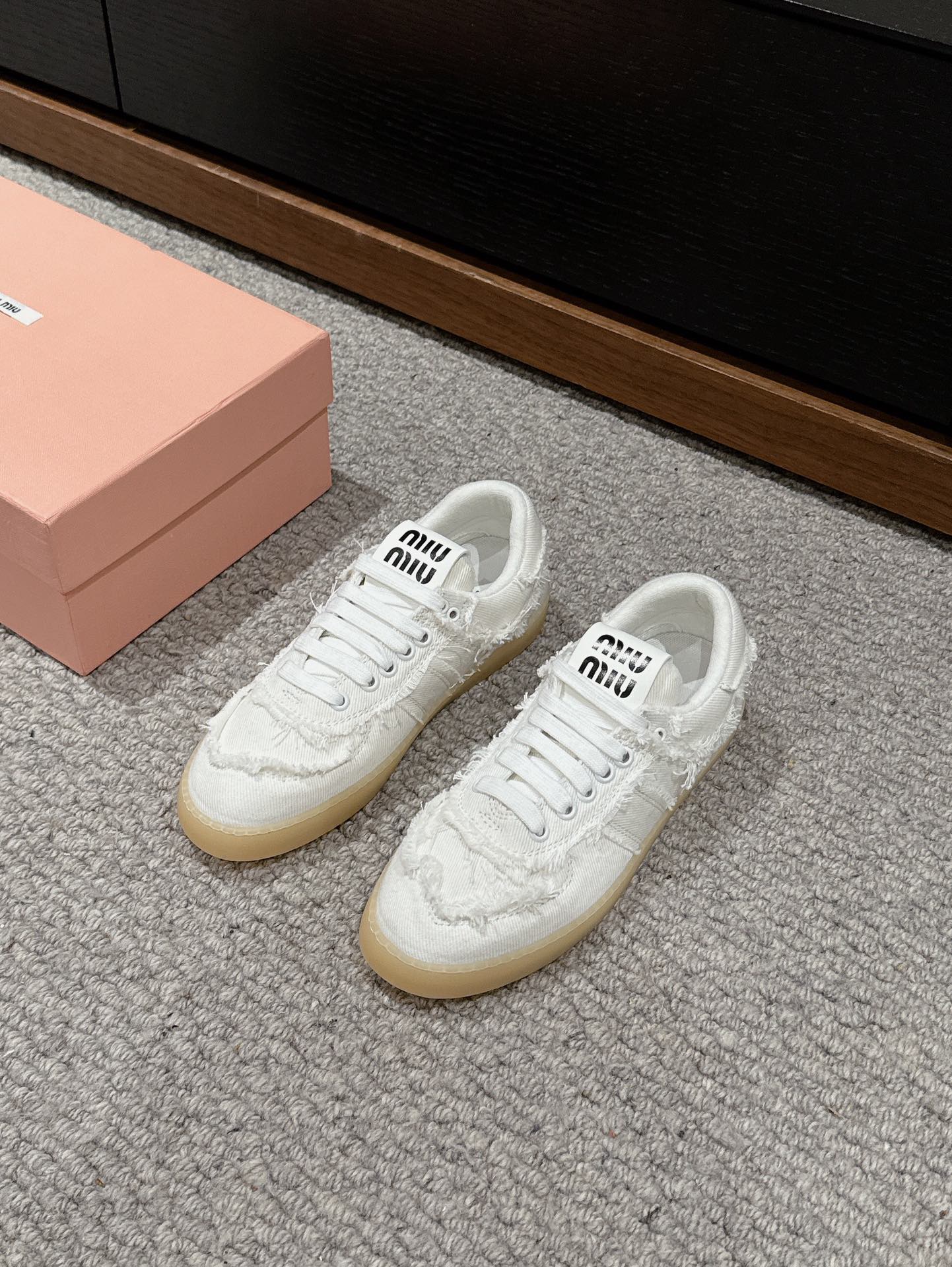 Dexun Sneaker White Canvas - 35