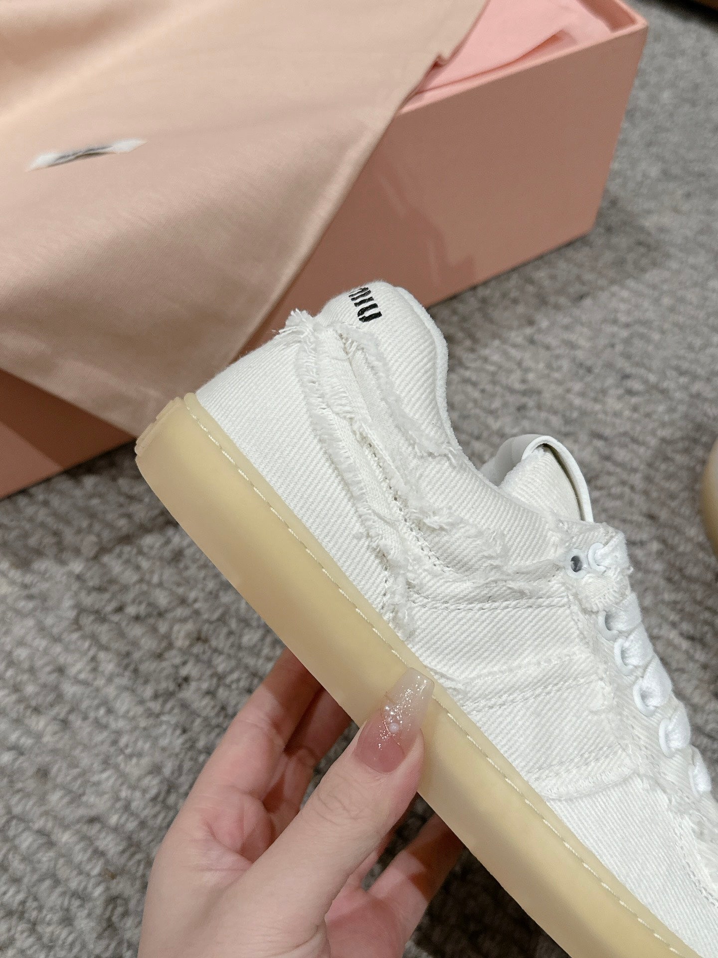 Dexun Sneaker White Canvas - 35