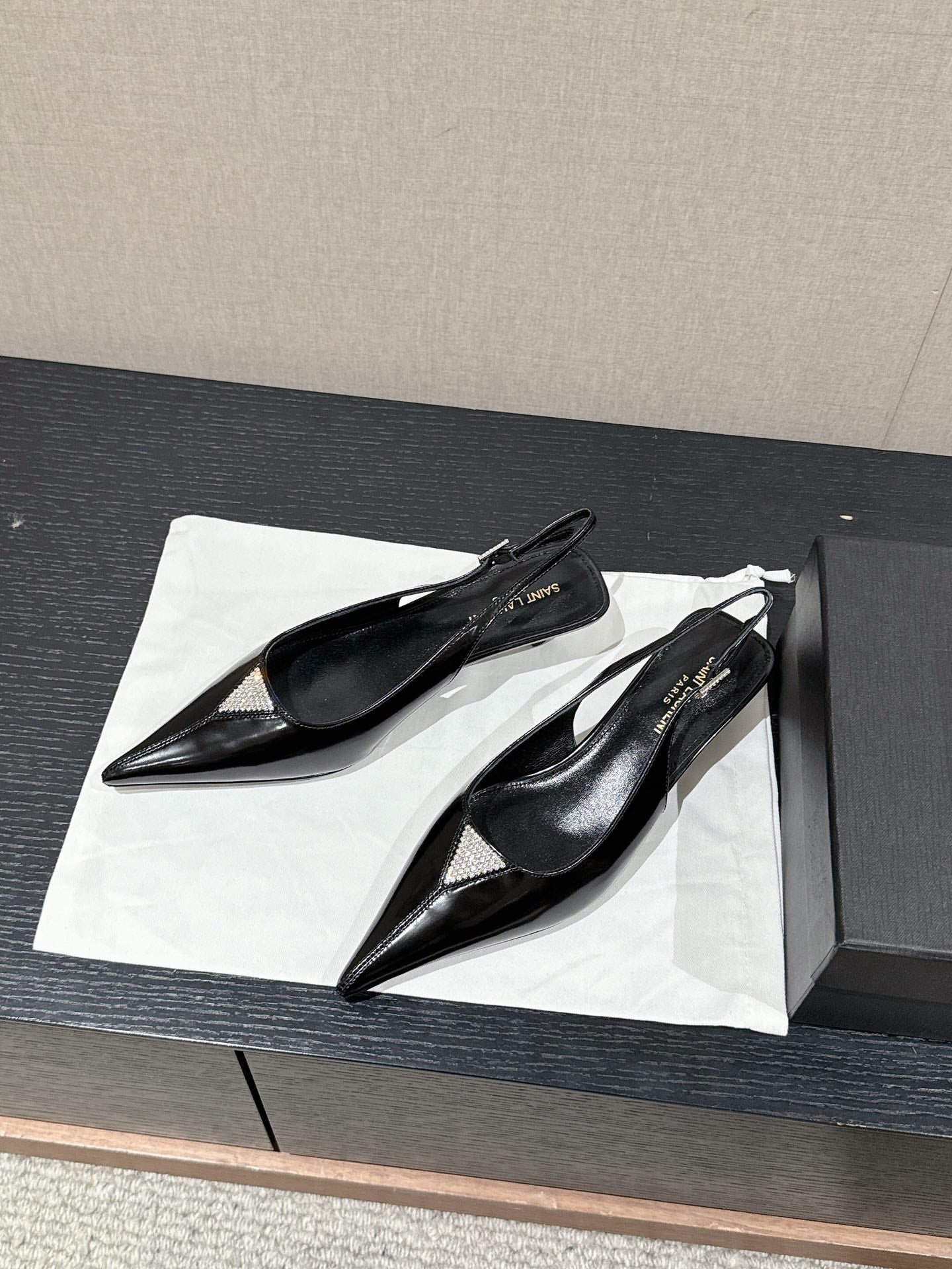 SL CHERISH CRYSTAL SLINGBACK BLACK CALFSKIN - 35