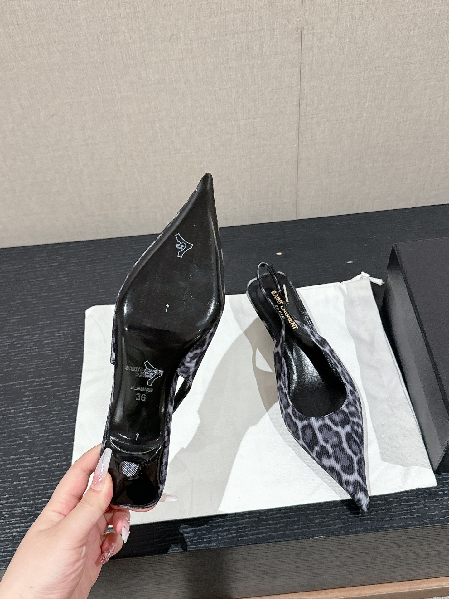 SL CHERISH LEOPARD SLINGBACK BLACK-WHITE CANVAS - 35