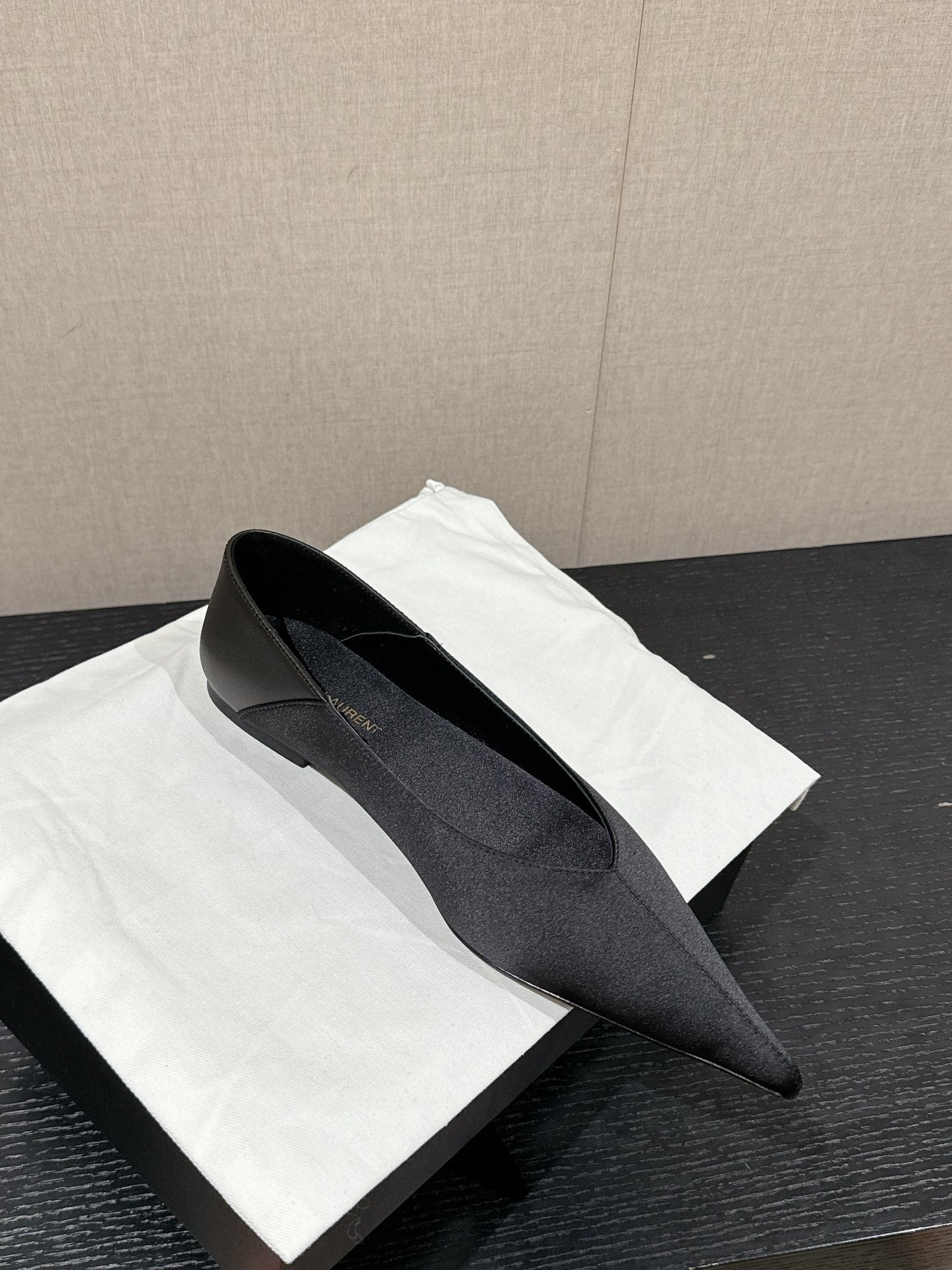 SL NOUR POINTED TOE BALLET BLACK SATIN - 35