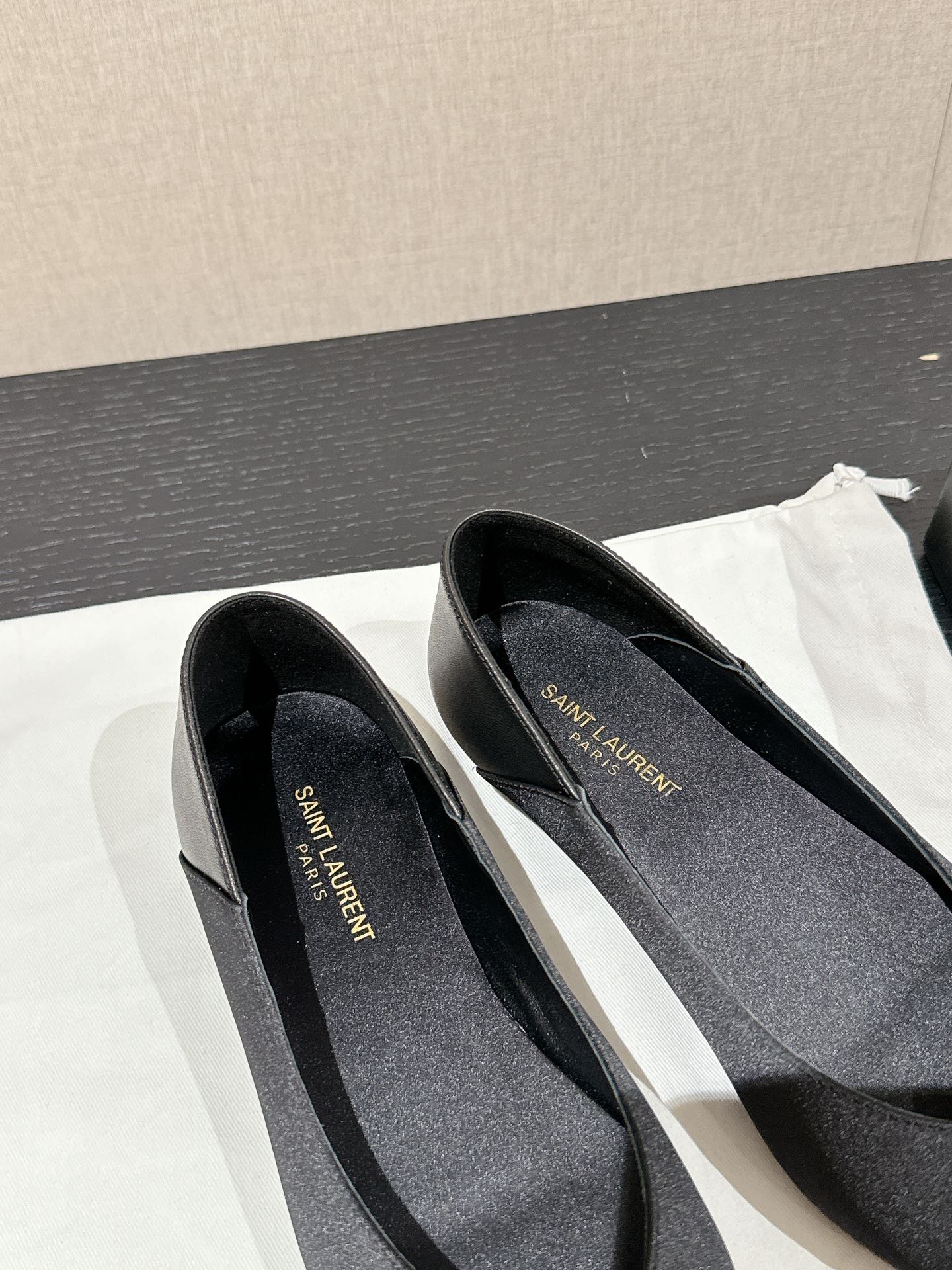 SL NOUR POINTED TOE BALLET BLACK SATIN - 35