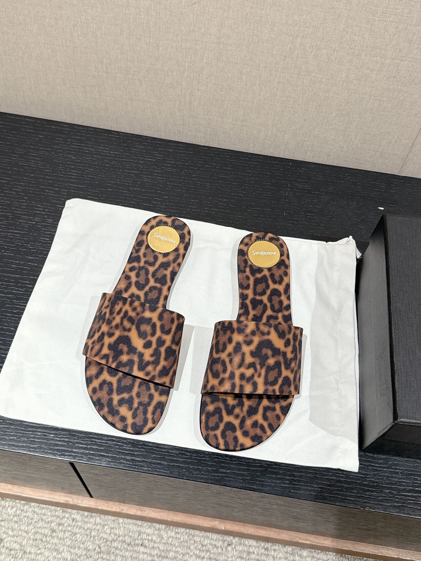 SL CARLYLE LEOPARD SLIPPERS AMBER CANVAS - 35
