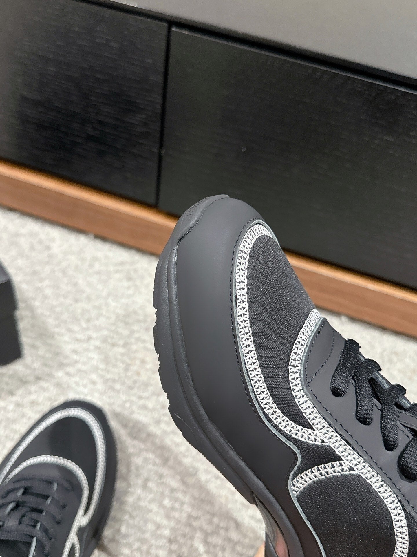 CLASSIC TRAINER IN BLACK FABRIC - 35