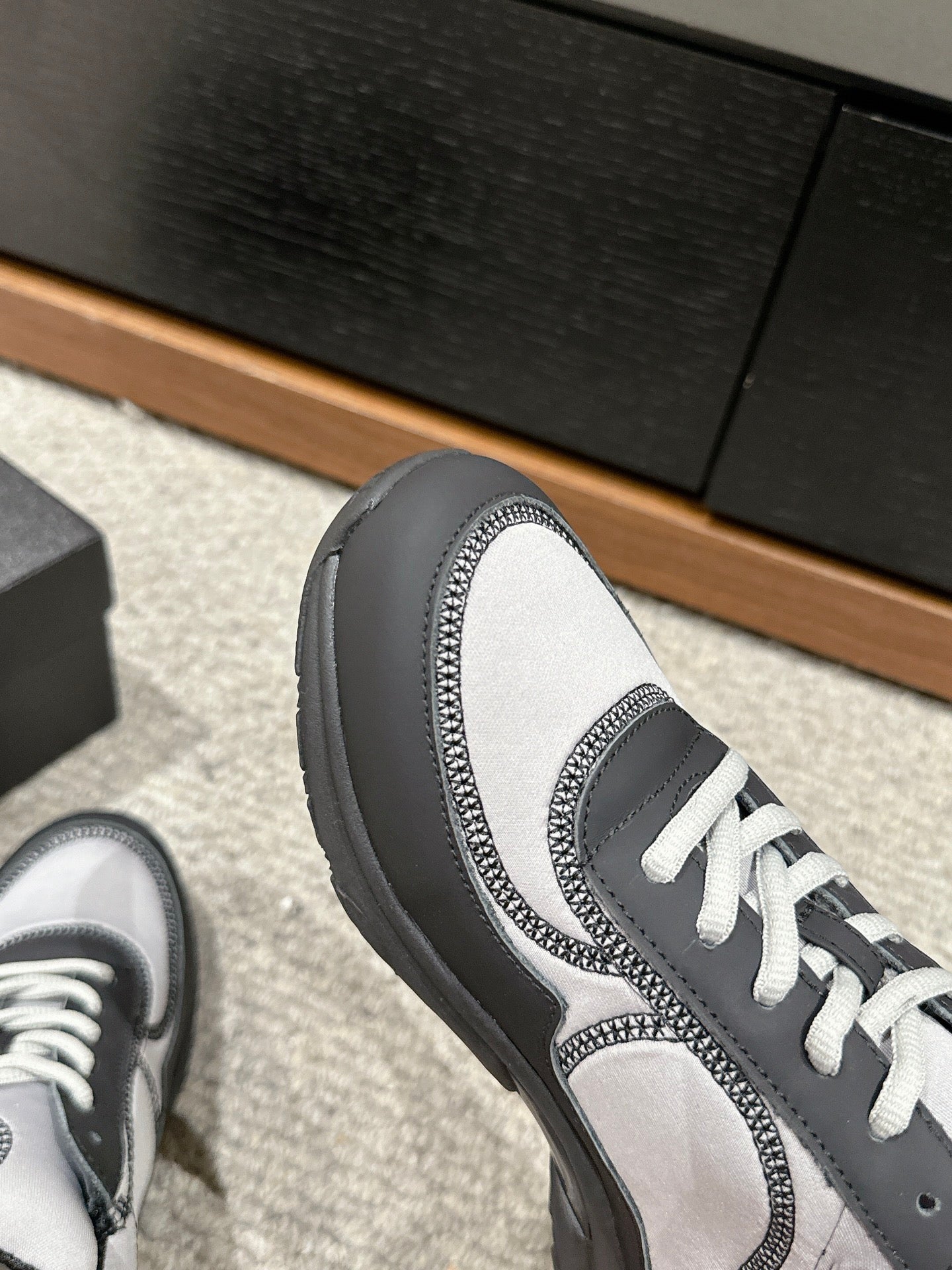 CLASSIC TRAINER IN GREY MIX BLACK FABRIC - 35