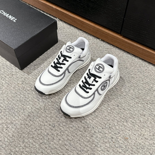 CLASSIC TRAINER IN WHITE MIX BLACK FABRIC - 35