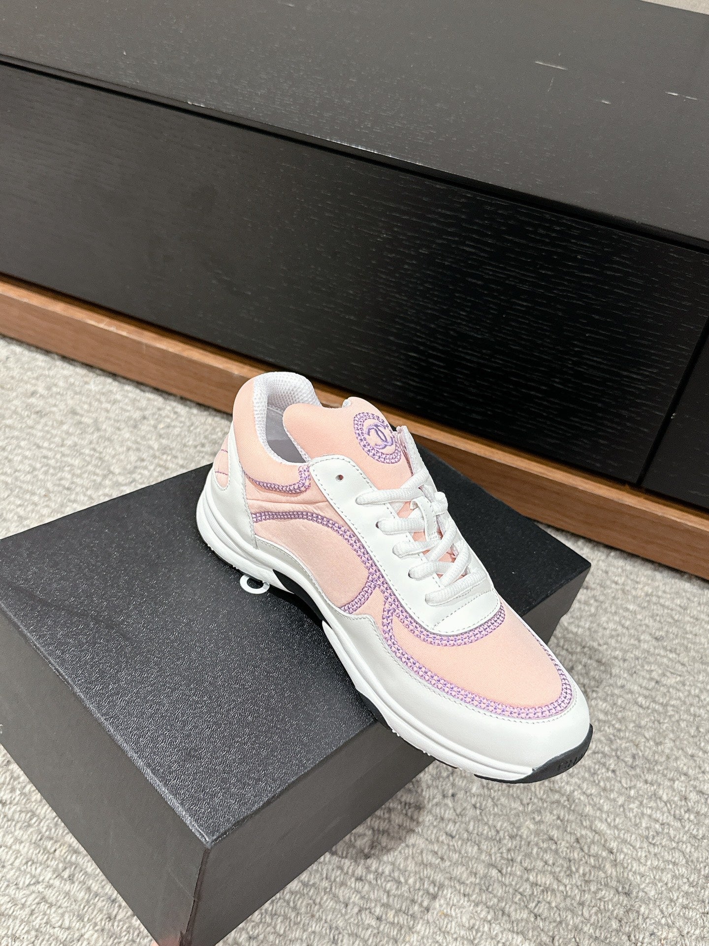 CLASSIC TRAINER IN LIGHT PINK MIX WHITE FABRIC - 35