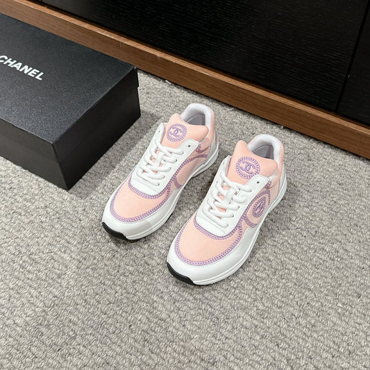 CLASSIC TRAINER IN LIGHT PINK MIX WHITE FABRIC - 35