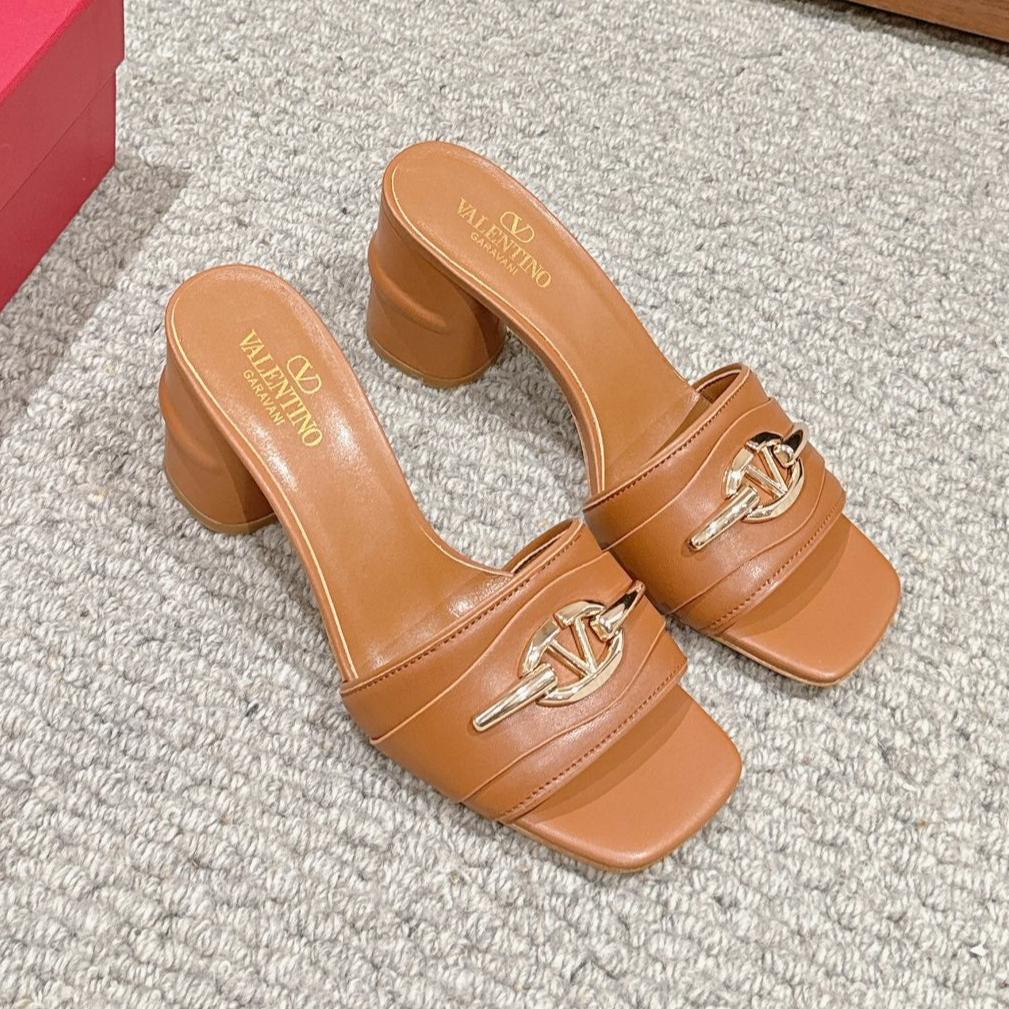 VLOGO SIGNATURE SLIDE SANDAL 60MM IN BRONZE BROWN CALFSKIN - 35