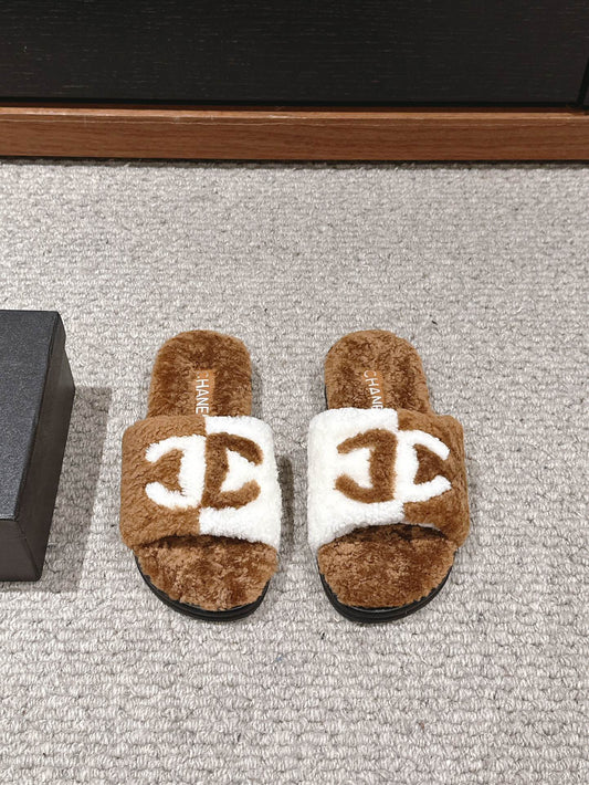 ШКАРПЕТКИ CC SLIPPERS КОЛЬОРУ CIDER BROWN З БІЛИМ ФЛІСОМ - 35