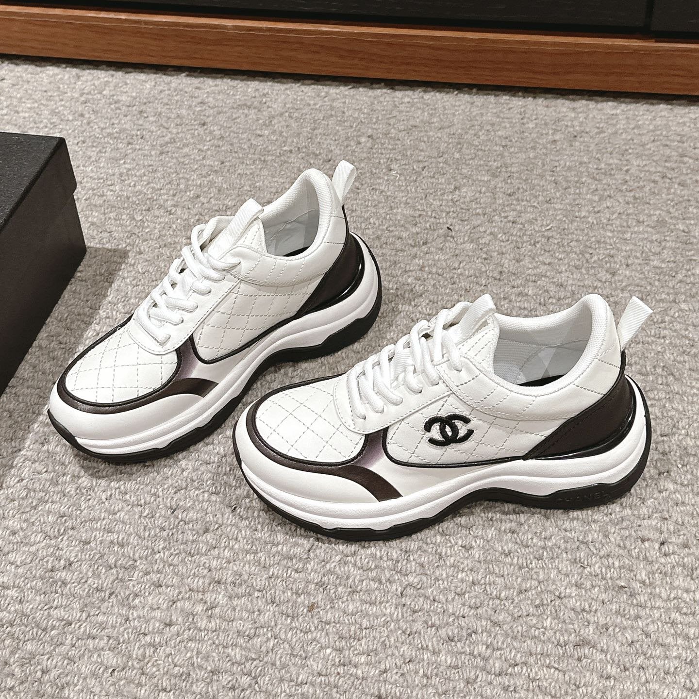 CC CLASSIC SNEAKER IN WHITE MIX BLACK LAMBSKIN - 35