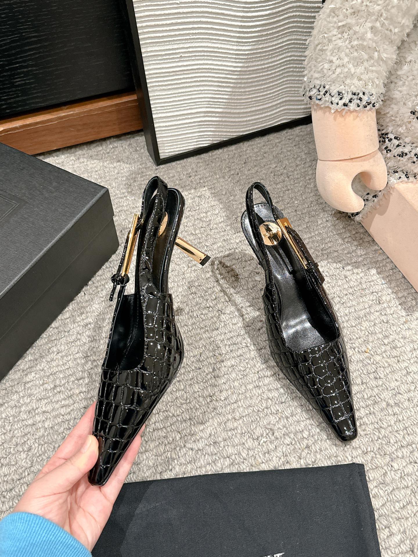 LEE SLINGBACK MID PUMPS IN BLACK CROCODILE SHINY CALFSKIN - 34