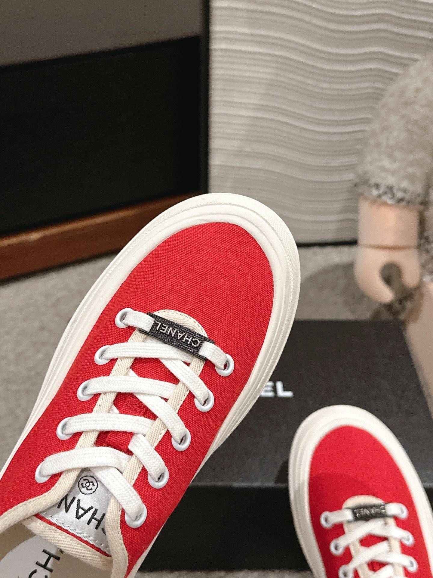 LACE-UP SNEAKERS IN CHERRY RED CANVAS - 35