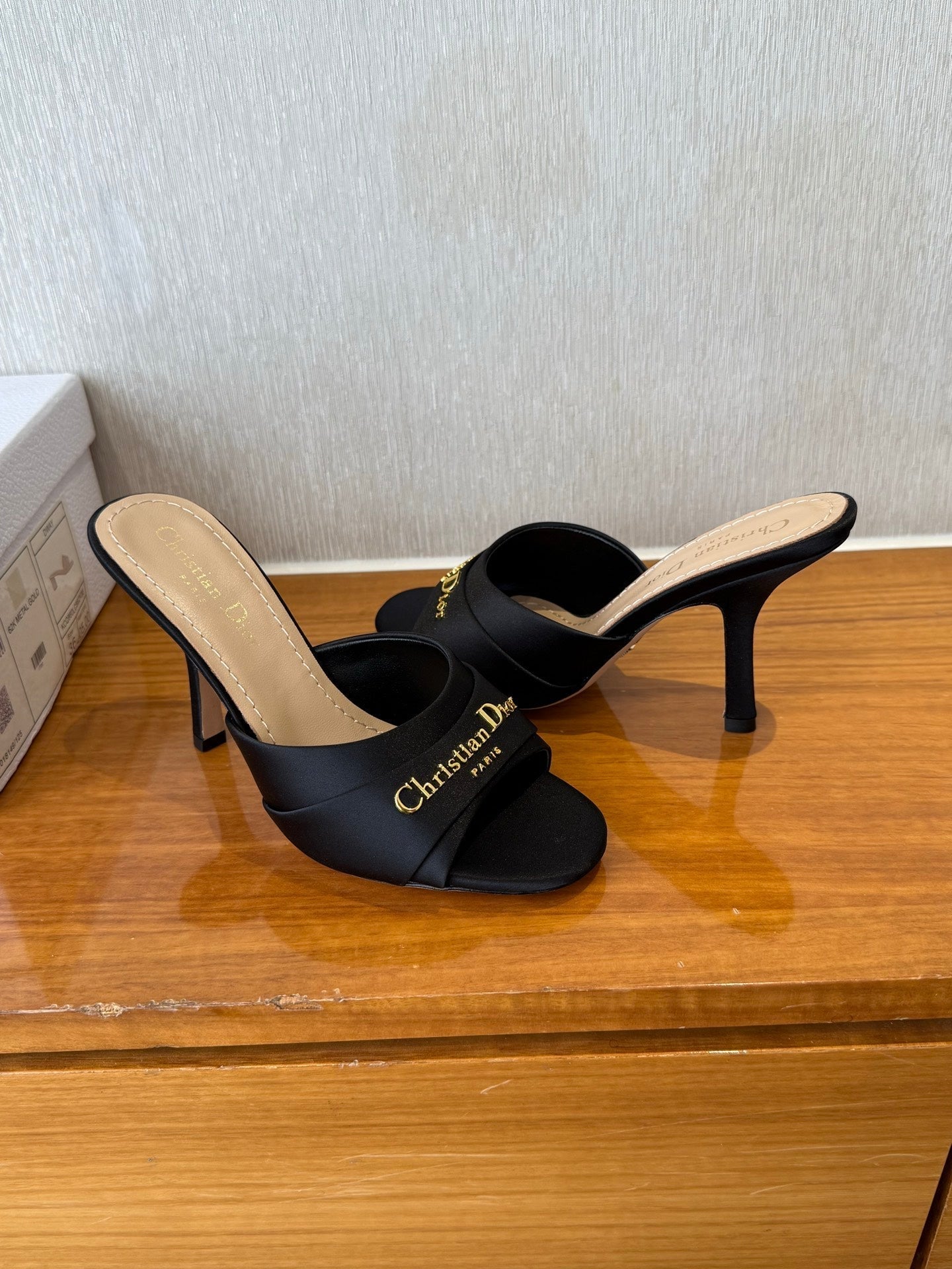 PEEP TOE SANDAL 25S HEELS 10CM IN BLACK SATIN - 35