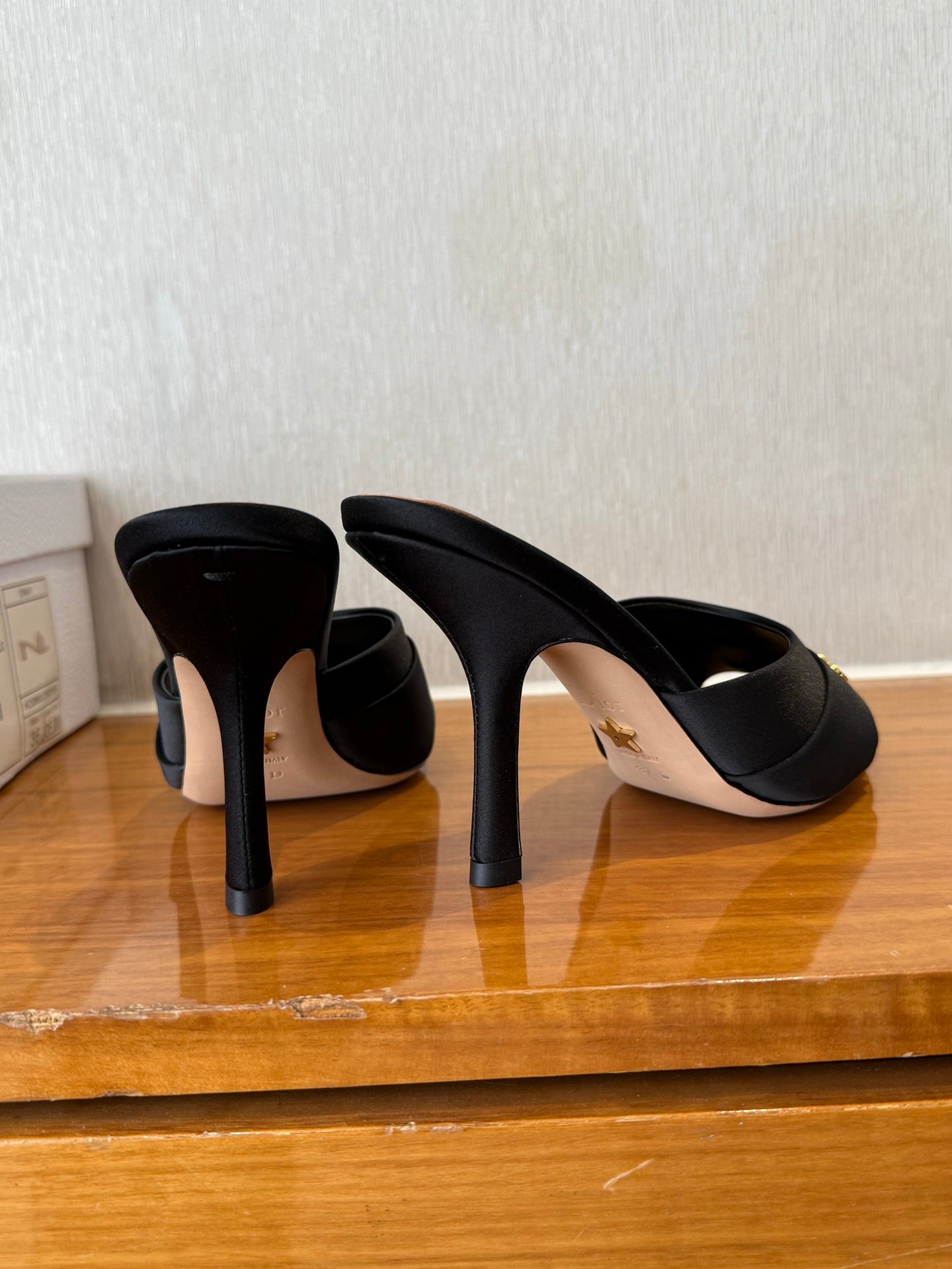 PEEP TOE SANDAL 25S HEELS 10CM IN BLACK SATIN - 35