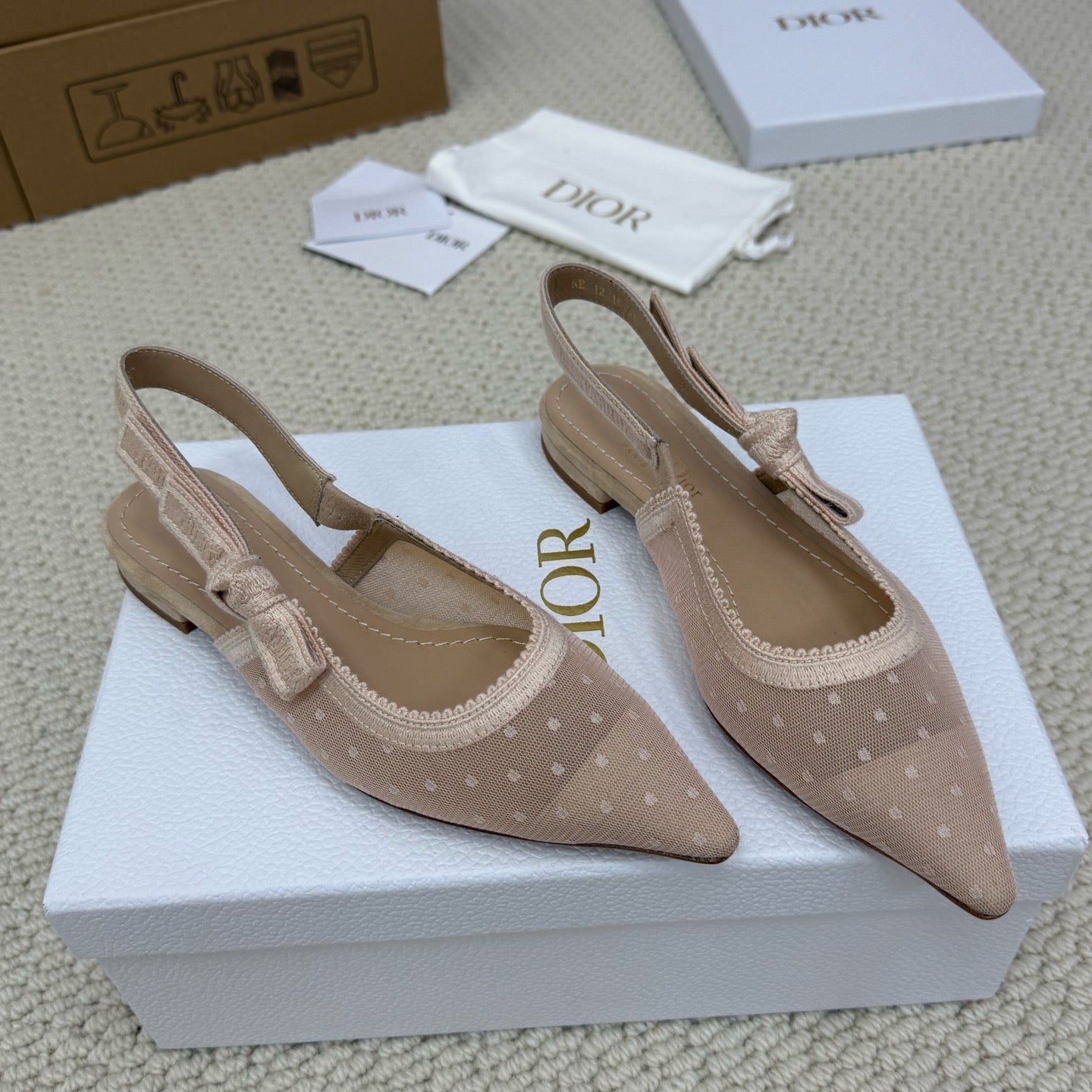 DIOR FLAT SLINGBACK 25S IN NUDE LACE NET FABRIC AND SUEDE - 34