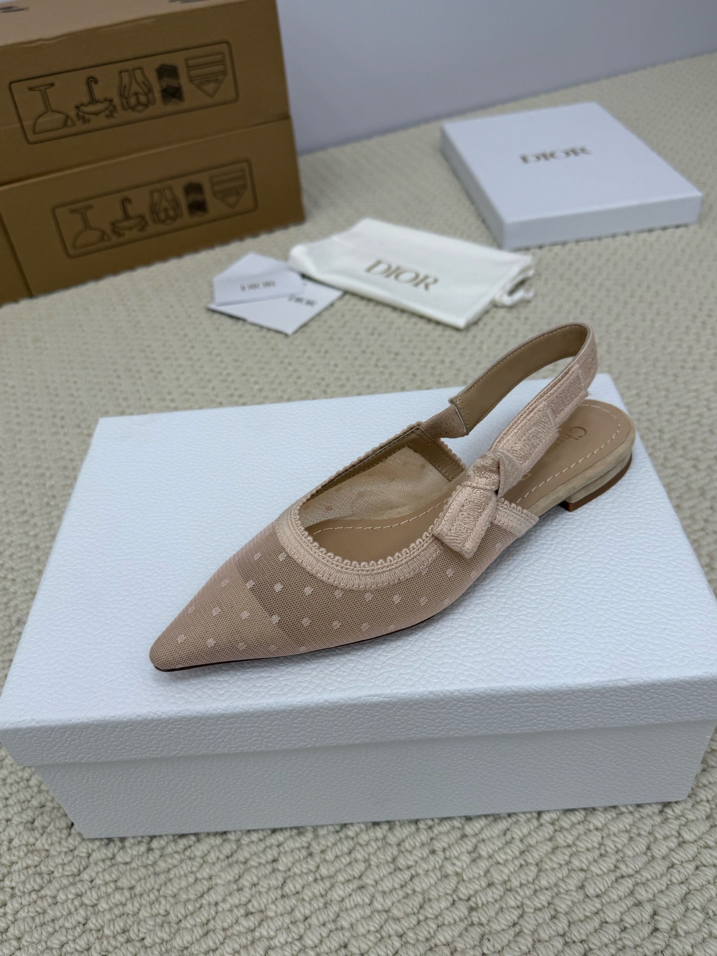 DIOR FLAT SLINGBACK 25S IN NUDE LACE NET FABRIC AND SUEDE - 34