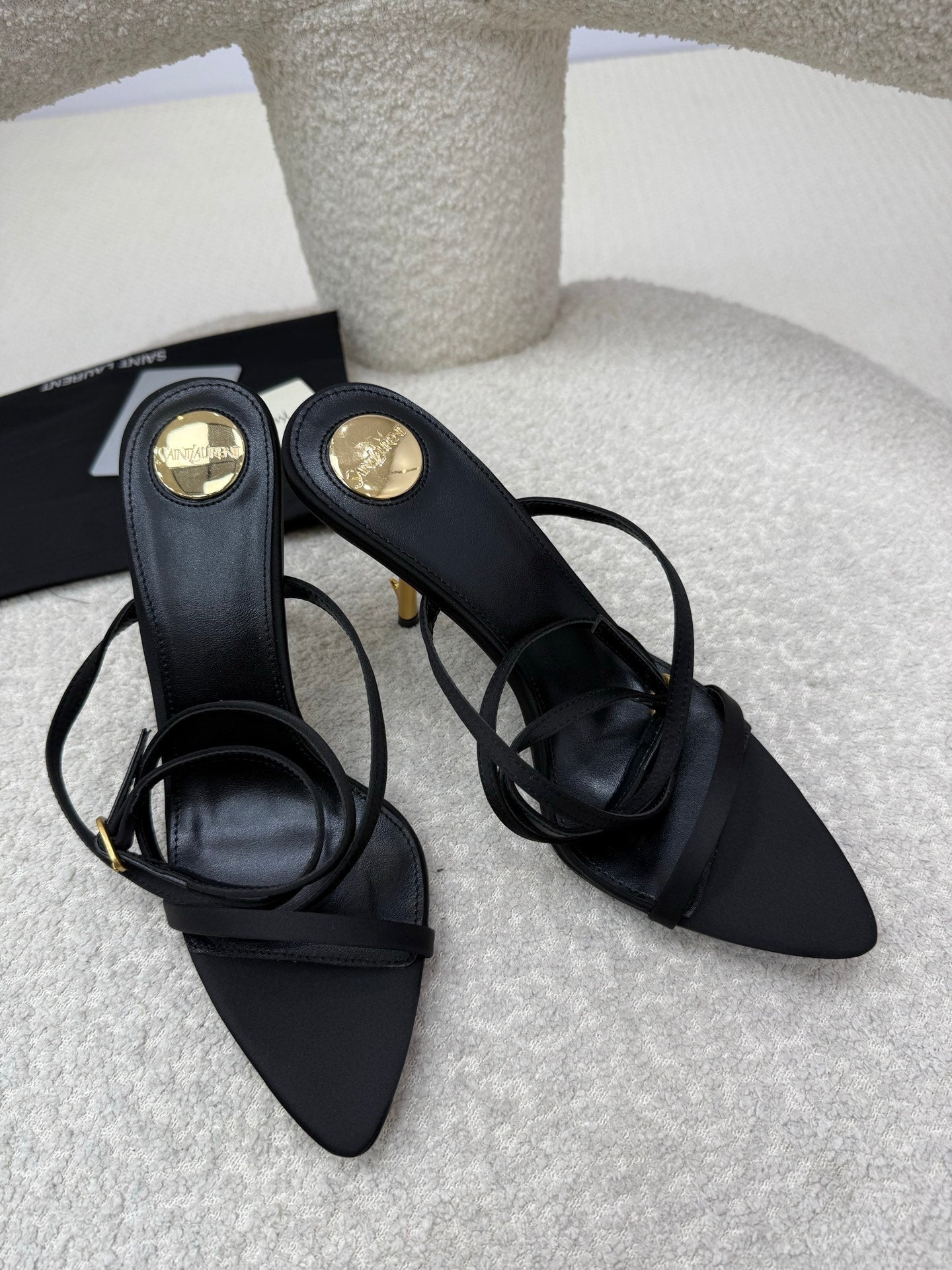 YSL 25S STRAPPY HIGH-HEEL SANDALS 95 MM IN BLACK LAMBSKIN - 35