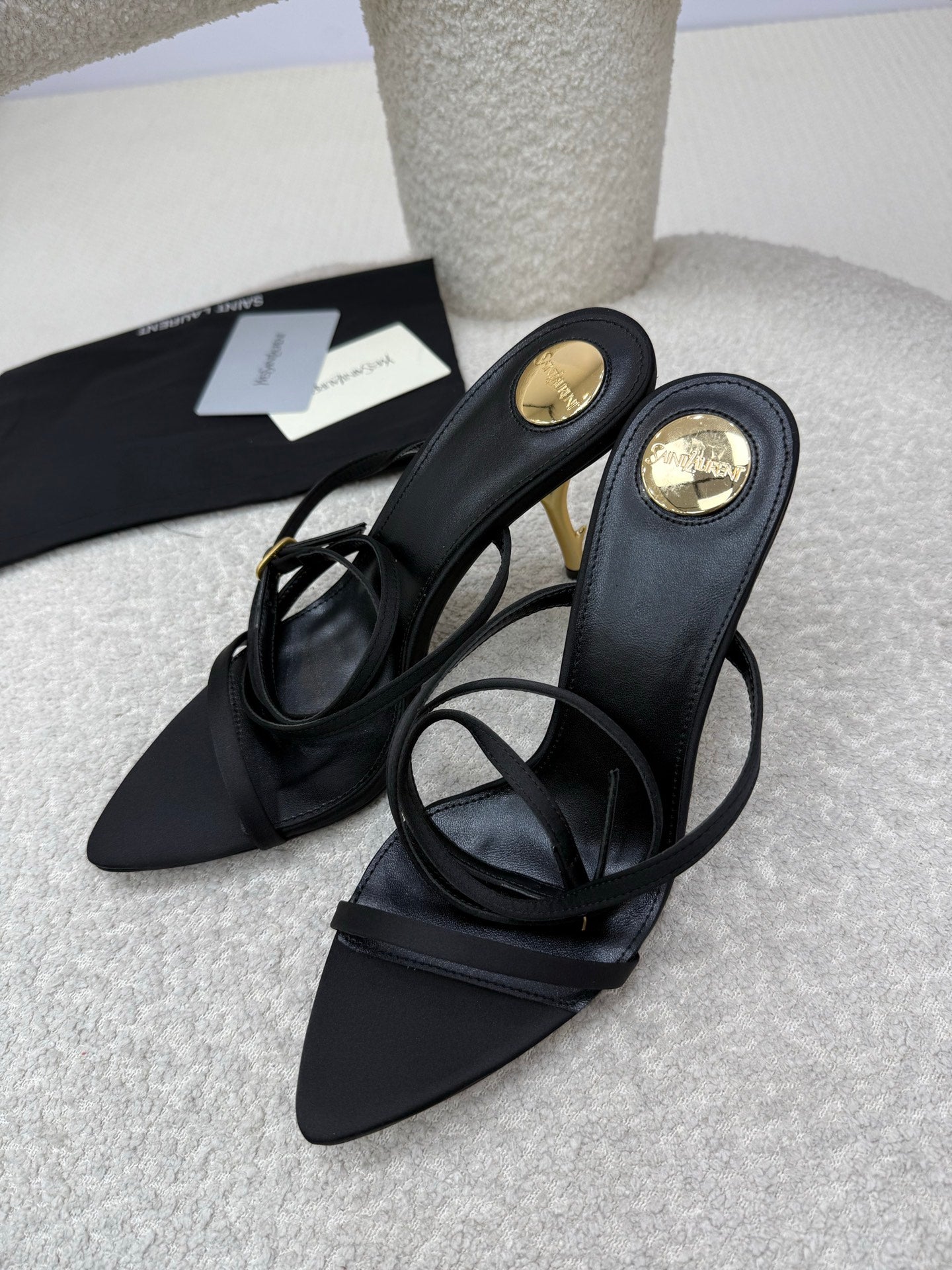 YSL 25S STRAPPY HIGH-HEEL SANDALS 95 MM IN BLACK LAMBSKIN - 35