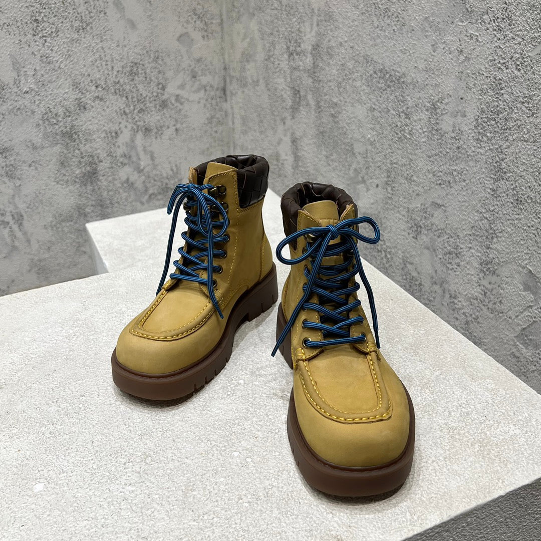 HADDOCK LACE-UP ANKLE BOOT IN CIDER BROWN SUEDE - 35