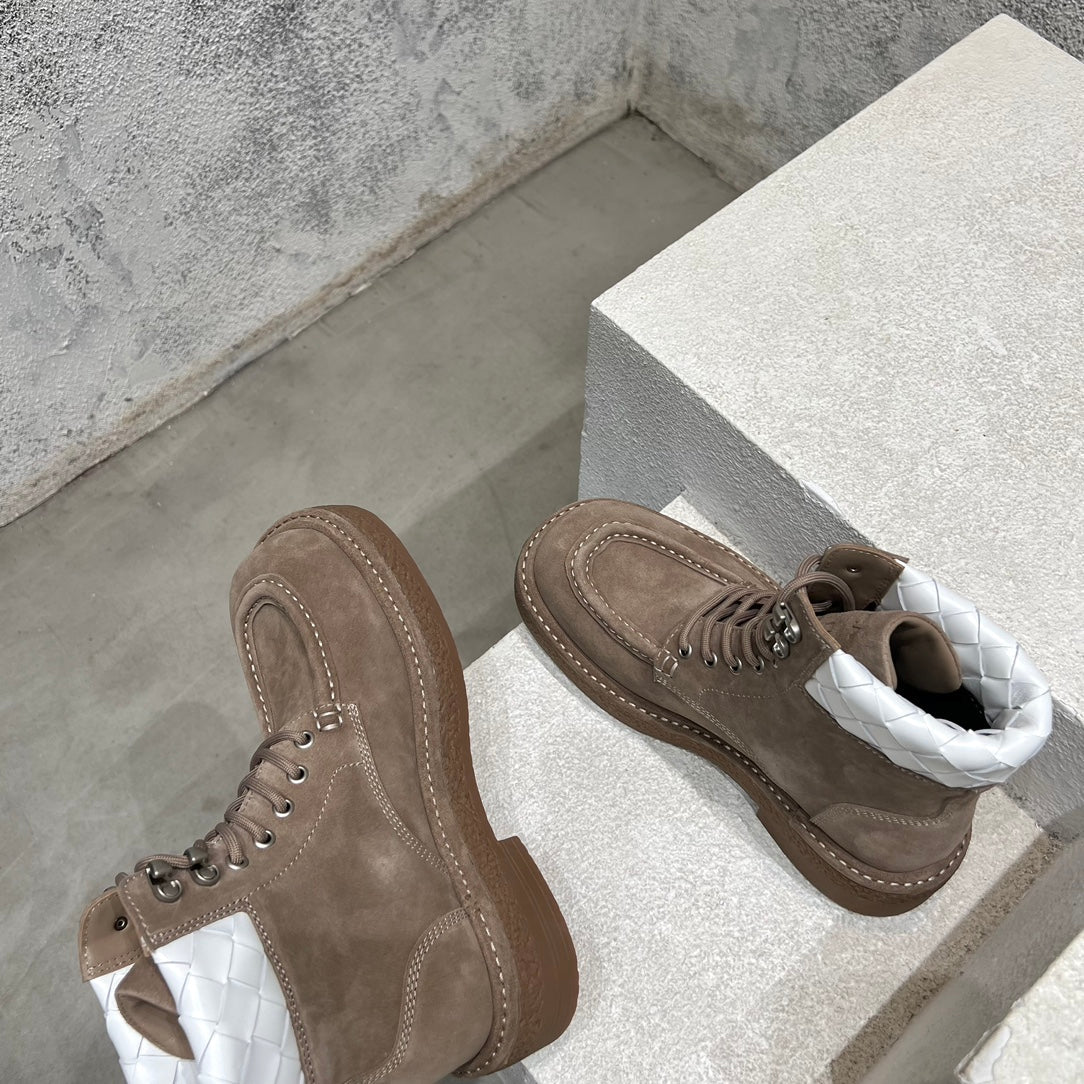 HADDOCK LACE-UP ANKLE BOOT IN WALNUT BROWN SUEDE - 39
