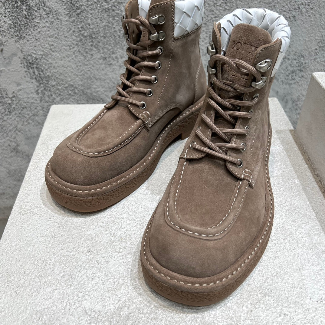 HADDOCK LACE-UP ANKLE BOOT IN WALNUT BROWN SUEDE - 39