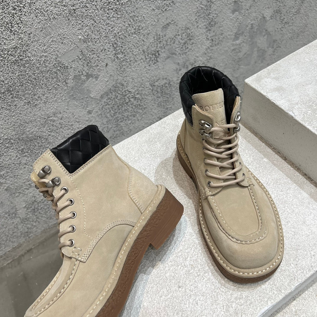HADDOCK LACE-UP ANKLE BOOT IN KHAKI BROWN SUEDE - 39