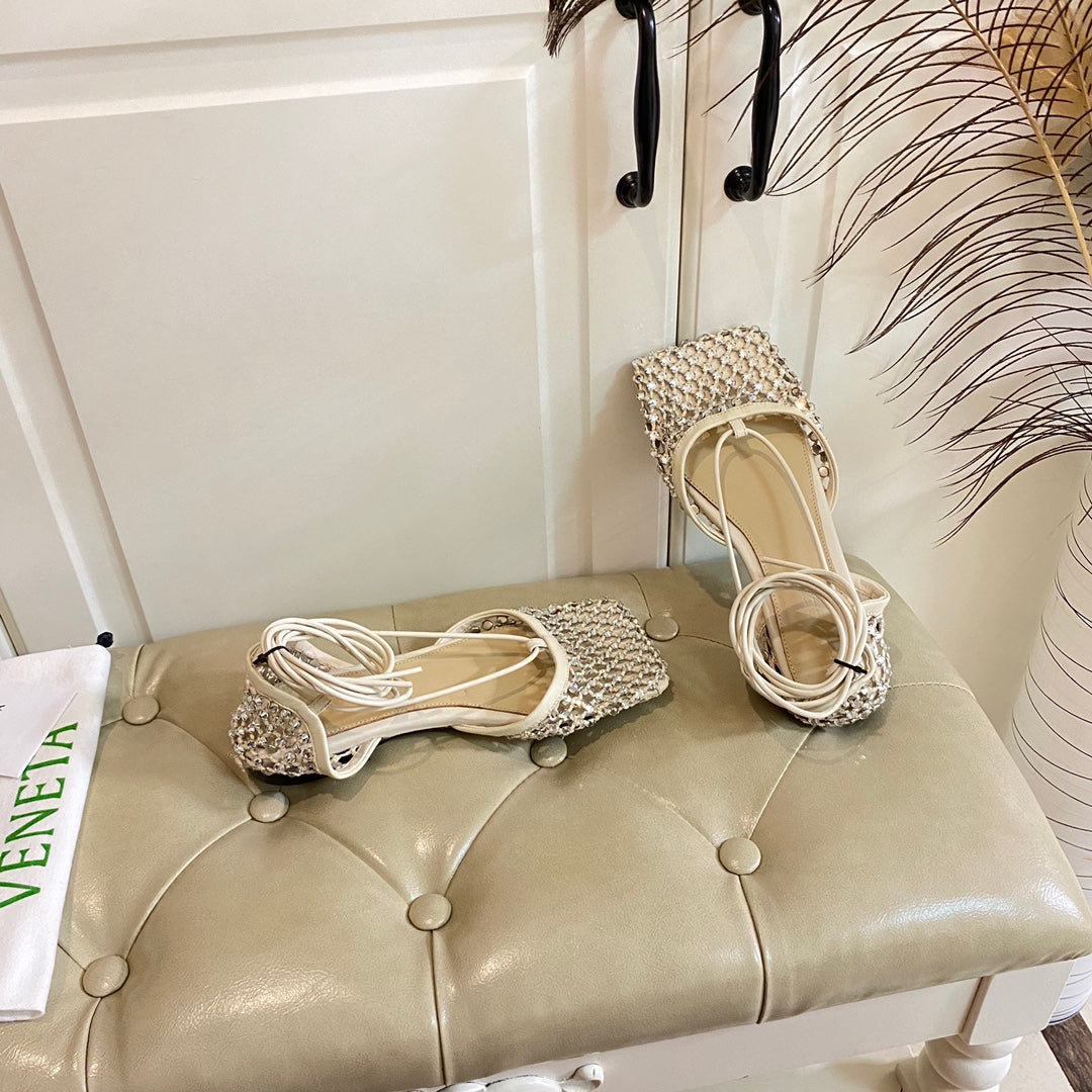 LACE-UP FLAT SANDAL IN WHITE CREAM METALLIZED MESH AND LEATHER WITH RHINSTONES - 35