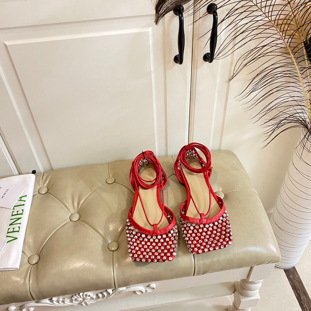 LACE-UP FLAT SANDAL IN RUBY RED METALLIZED MESH AND LEATHER WITH RHINSTONES - 35