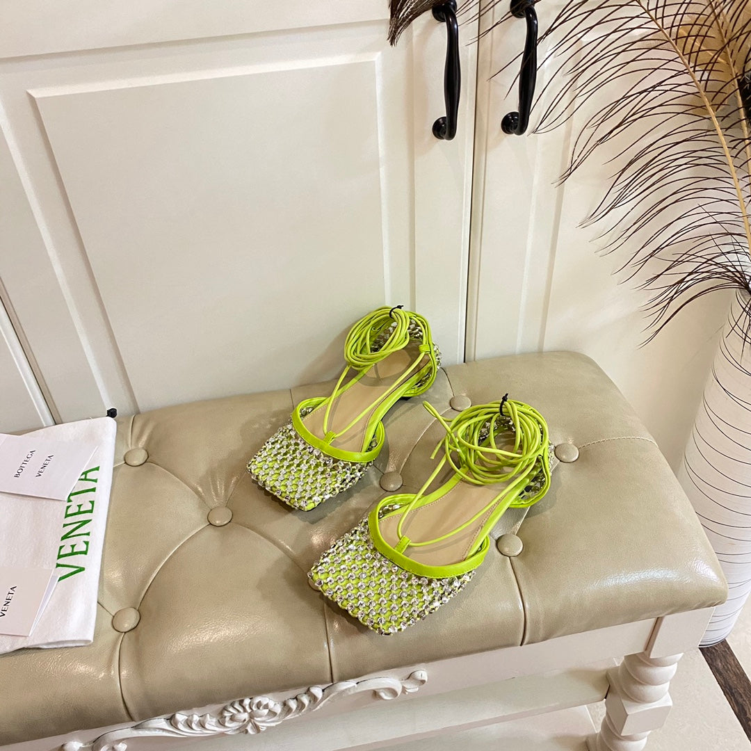 LACE-UP FLAT SANDAL IN NEON YELLOW METALLIZED MESH AND LEATHER WITH RHINSTONES - 35