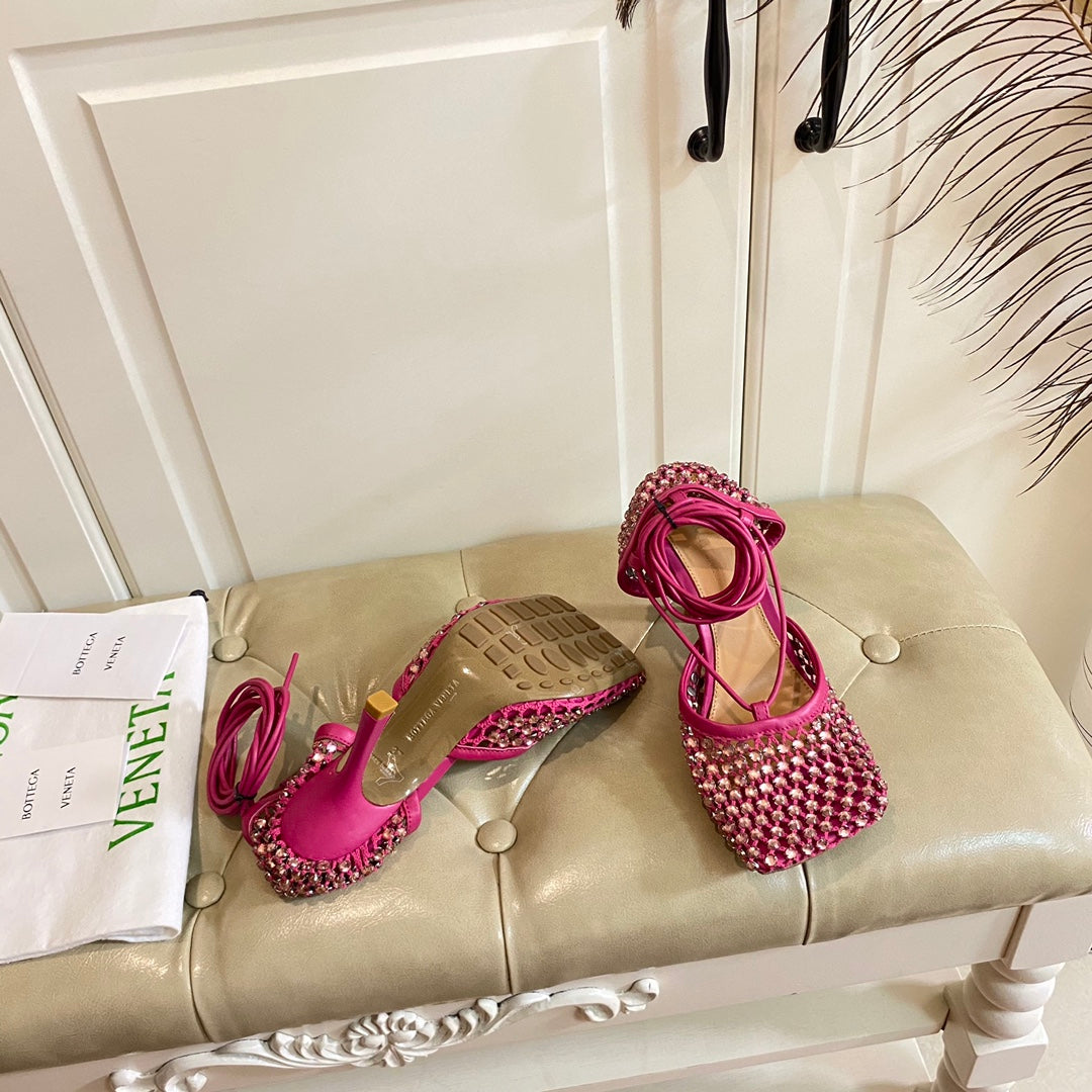 LACE-UP SANDAL IN PUNCH PINK METALLIZED MESH AND LEATHER WITH RHINSTONES 9 CM - 35