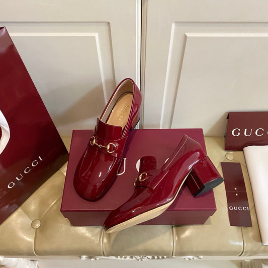 ЛОФЕРИ GUCCI 26S HORSEBIT 55 ММ З ЧЕРВОНОЇ ГЛЯНЦЕВОЇ ТЕЛЯЧОЇ ШКІРИ