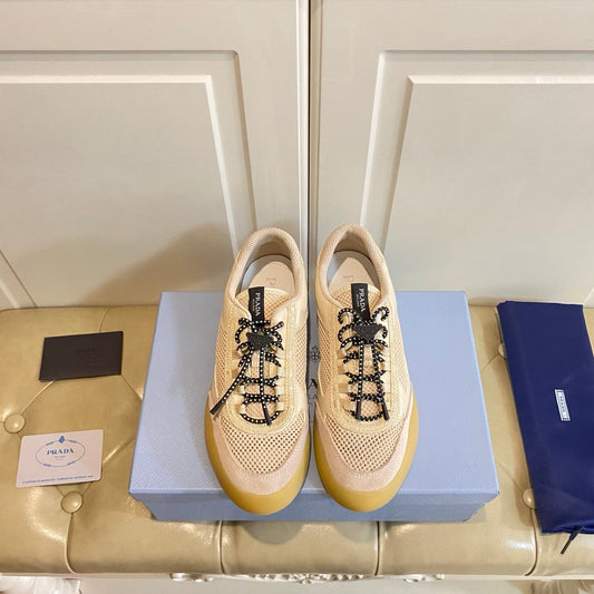 PRADA 26S КРОСІВКИ НА ШНУРІВЦІ З МАСИВНОЮ ПІДОШВОЮ З БЕЖЕВОГО ТЕХНІЧНОГО МАТЕРІАЛУ ТА СІТКИ