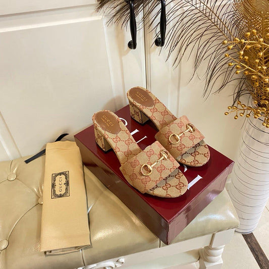 БОСОНІЖКИ GUCCI 26S НА ВИСОКИХ ПІДБОРАХ 65 ММ З КОРИЧНЕВОГО ПОЛОТНА ВІДТІНКУ ВЕРБЛЮЖОЇ ШЕРСТІ