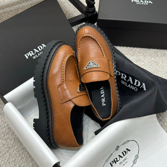 PRADA 25S LOAFER 50MM IN BURNT ORANGE CALFSKIN LOGO - 34