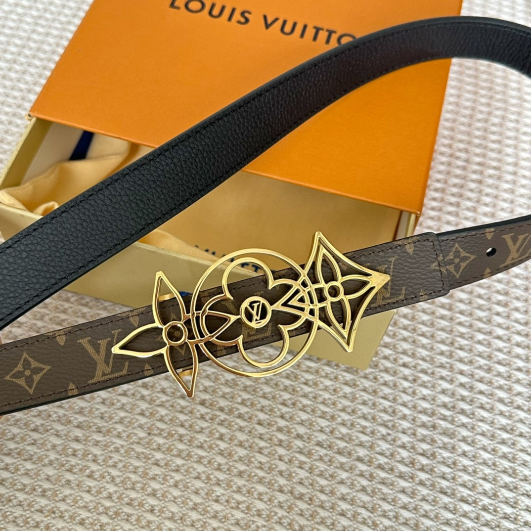 LV MEDIUM 25 MM BELT IN BLACK CALFSKIN GOLD HARDWARE - 30