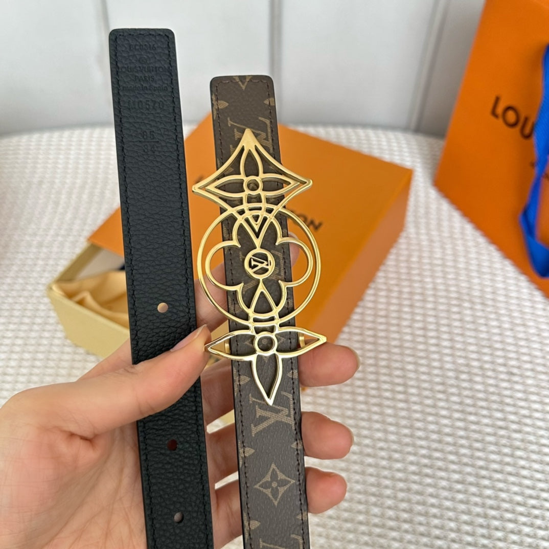 LV MEDIUM 25 MM BELT IN BLACK CALFSKIN GOLD HARDWARE - 30