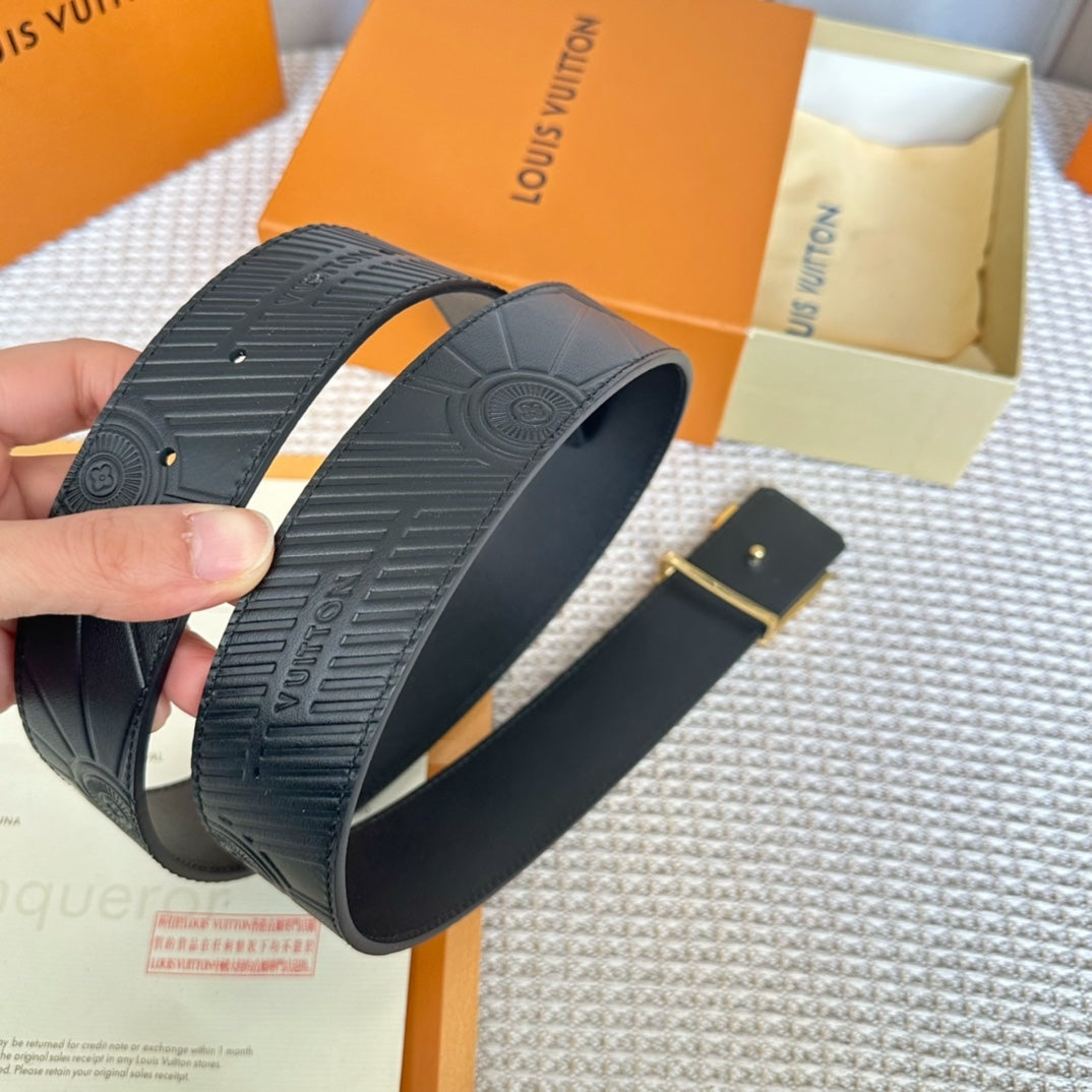 LV 25S BELT 40 MM IN BLACK CALFSKIN 593225 - 26-28