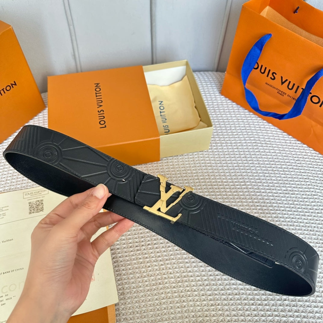LV 25S BELT 40 MM IN BLACK CALFSKIN 593225 - 26-28