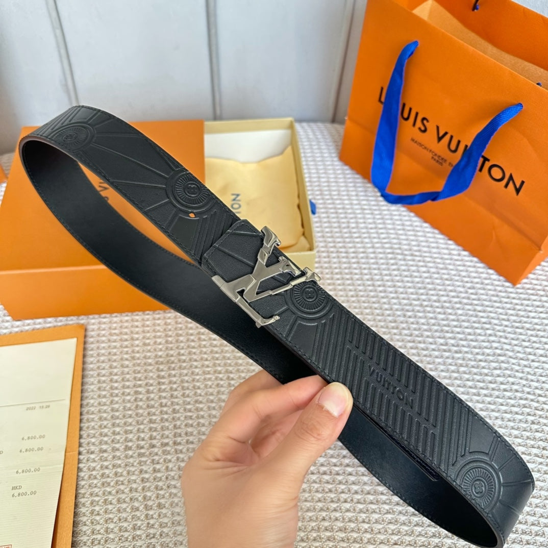LV 25S BELT 40 MM IN BLACK CALFSKIN 593226 - 26-28