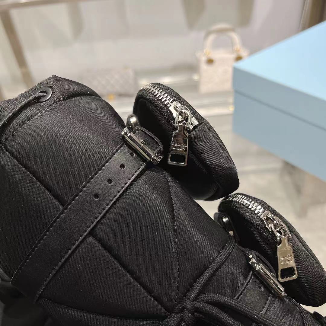 RE-NYLON SKI BOOTS BLACK ATTACHED POUCH - 35