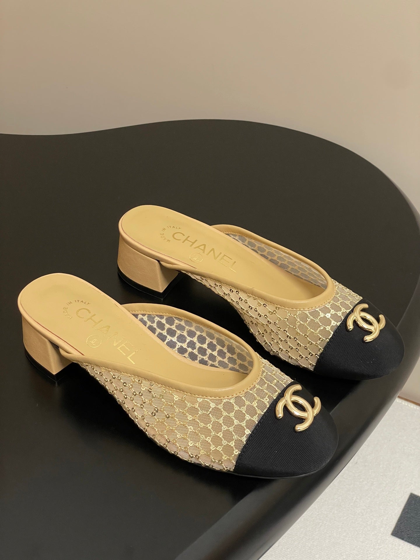 BUBBLE 30 MM IN BLACK FABRIC AND BEIGE MESH - 35